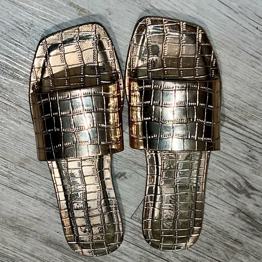 Metallic Gold Croc-Embossed Slide Sandals - Women’s
size 8